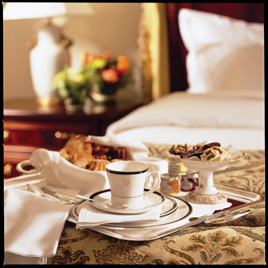 Hotel Le St. James Montréal Buitenkant foto
