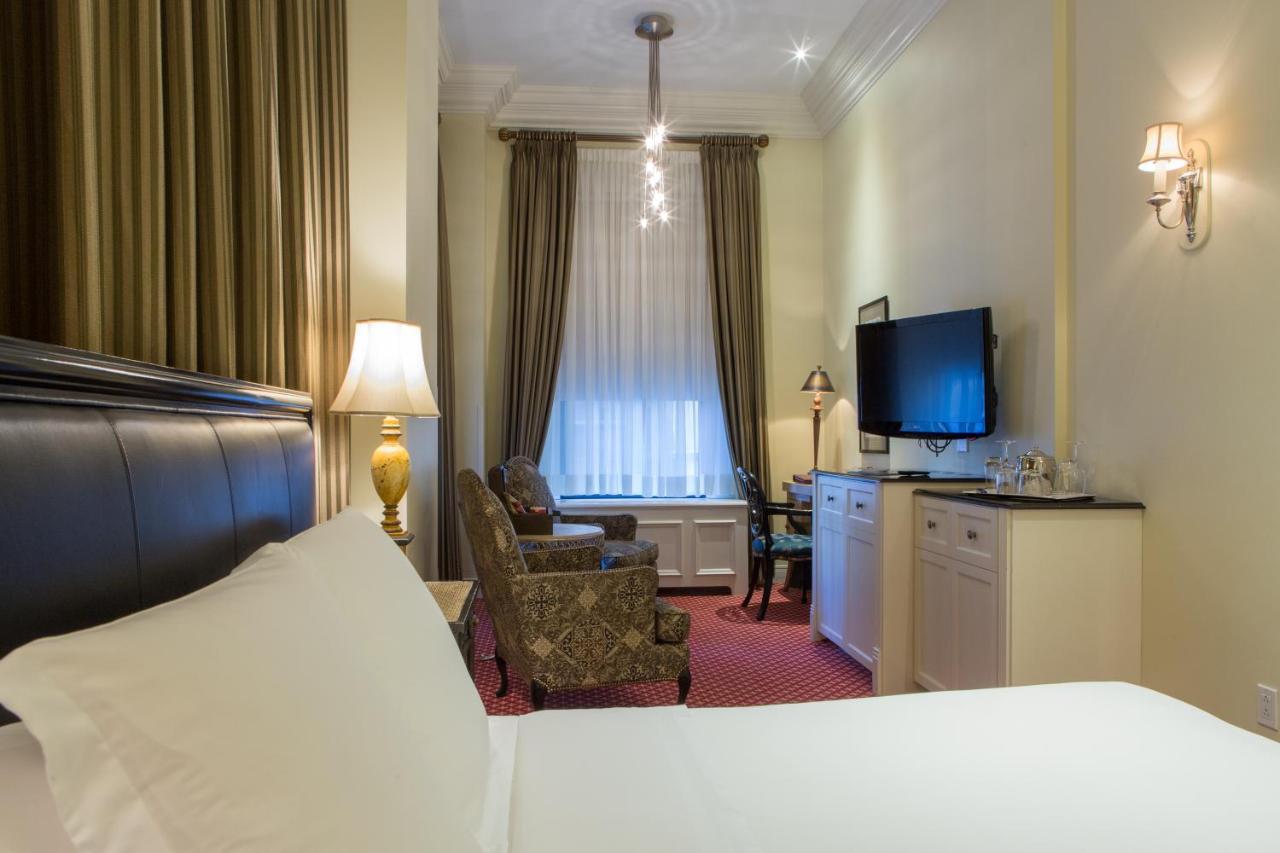 Hotel Le St. James Montréal Buitenkant foto